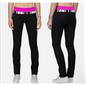 Lululemon *Read Astro Pants Black Pink Traverse
Stripe Low Rise Size 6 2010s